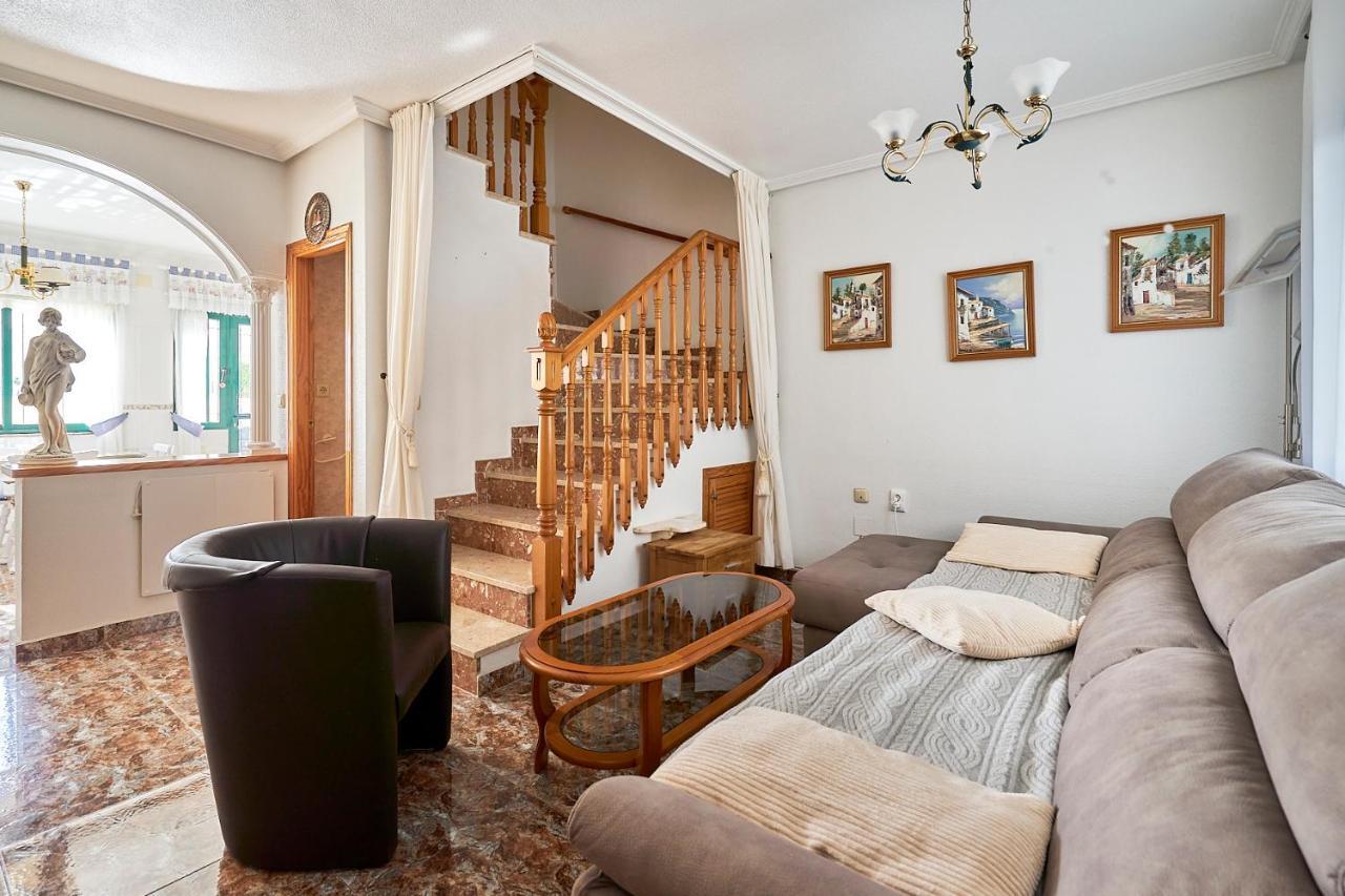 Espanhouse Playa Townhouse In La Zenia Close To The Сasa de vacaciones *