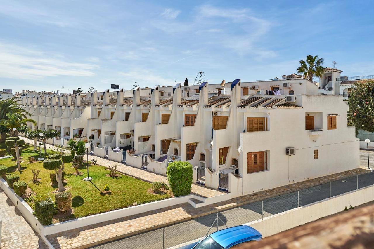 Сasa de vacaciones Espanhouse Playa Townhouse In La Zenia Close To The Oriola (Orihuela)